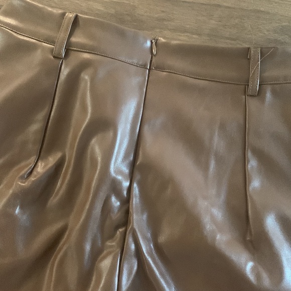 SHEIN brown faux leather pants - Picture 4 of 8